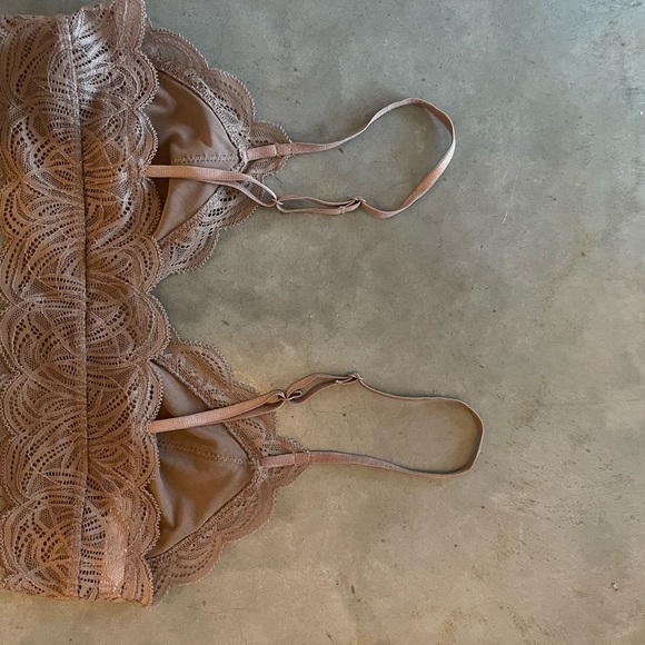 Talula Renfrew Bralette - Picture 2 of 6